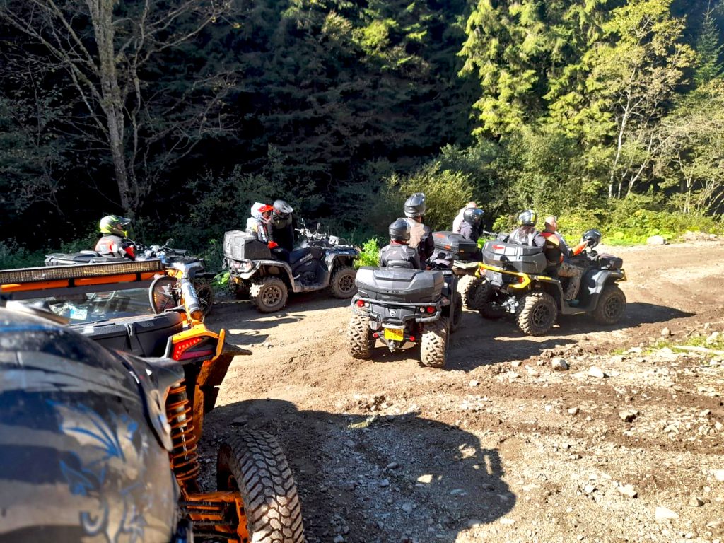 Team building la munte